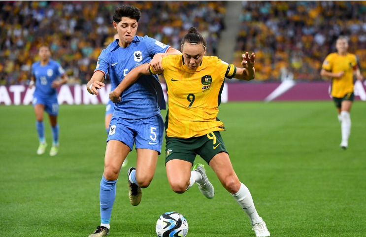 法国羽毛球队鏖战韩国羽毛球队,辛杜绝境逆转 法国羽毛球队鏖战韩国羽毛球队,辛杜绝境逆转